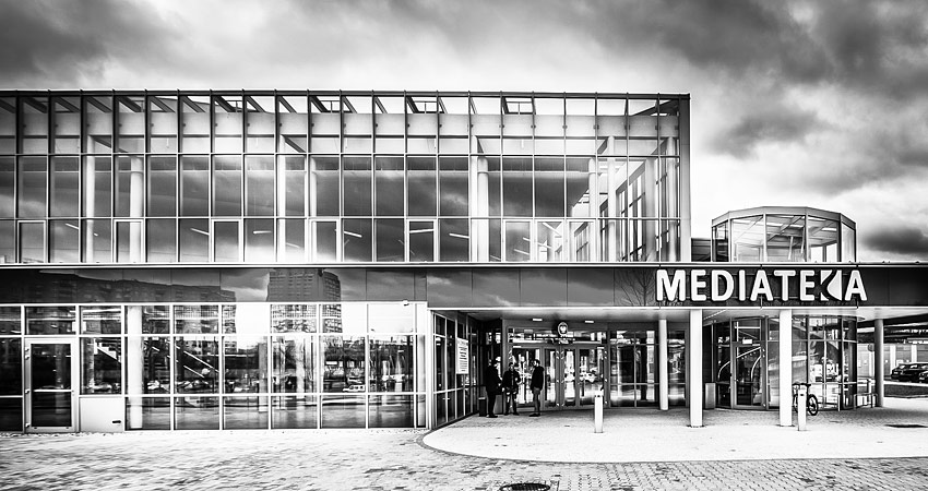 Mediateka - Budynek